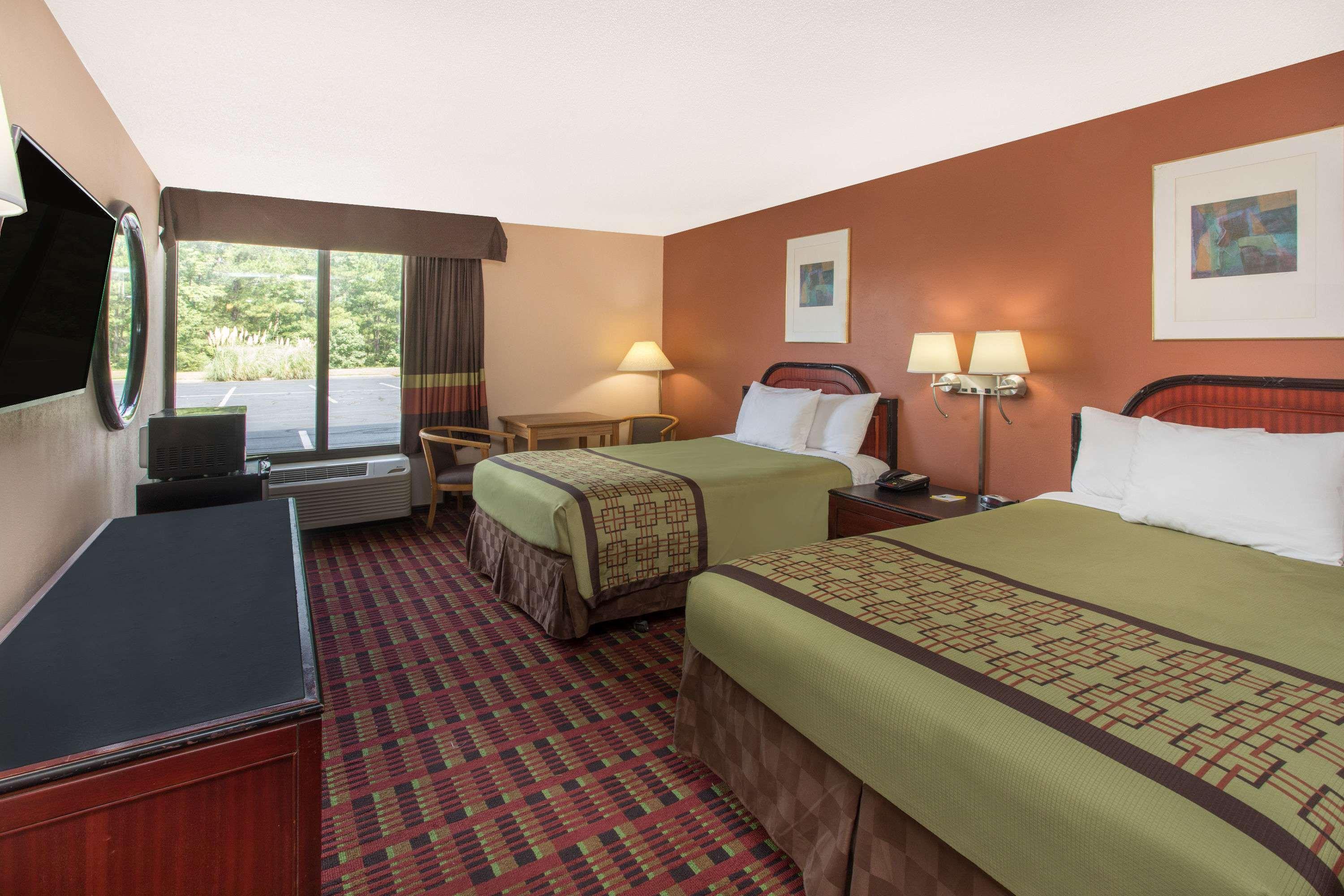 Days Inn By Wyndham Myrtle Beach Socastee Dış mekan fotoğraf