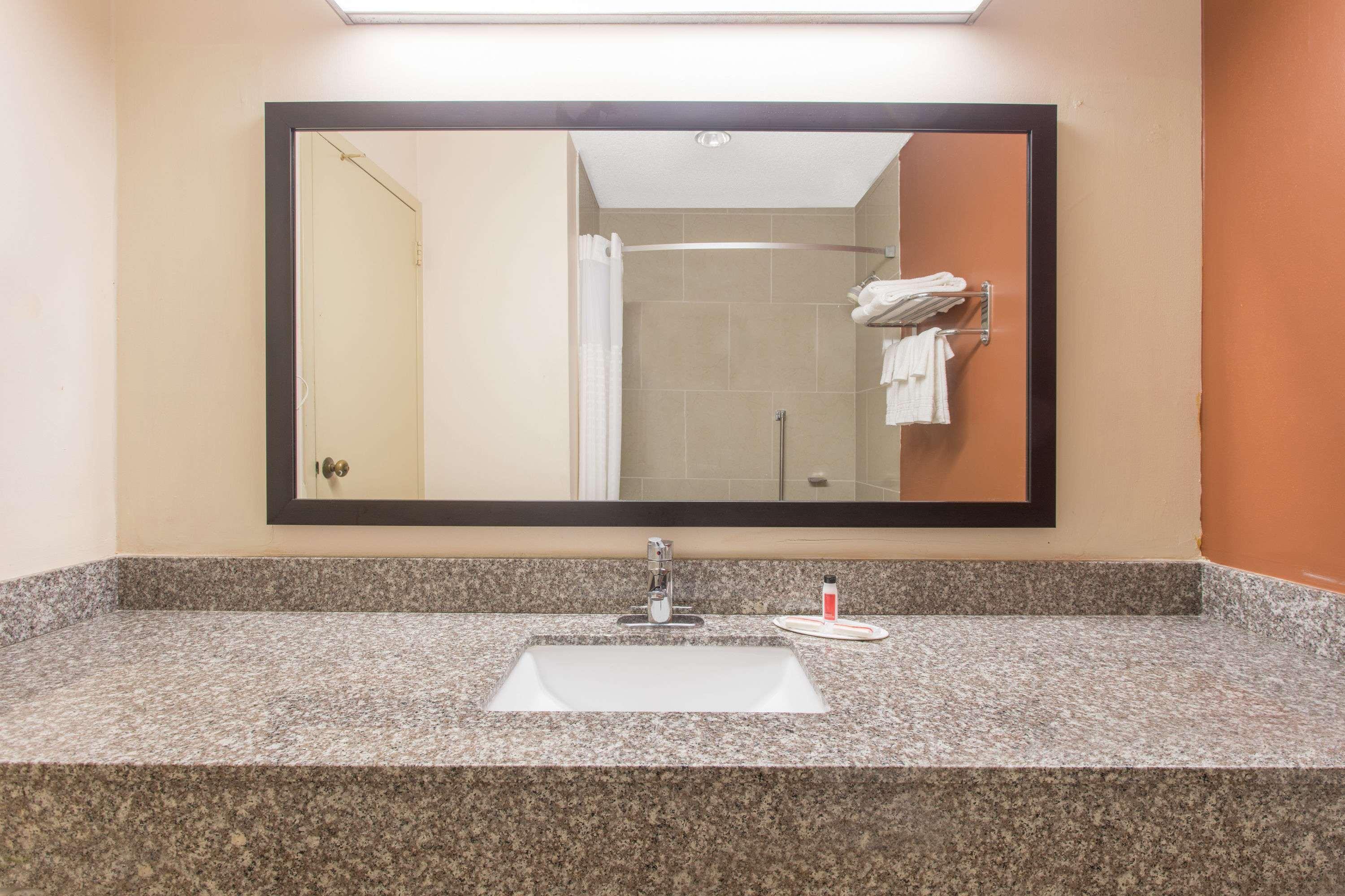 Days Inn By Wyndham Myrtle Beach Socastee Dış mekan fotoğraf