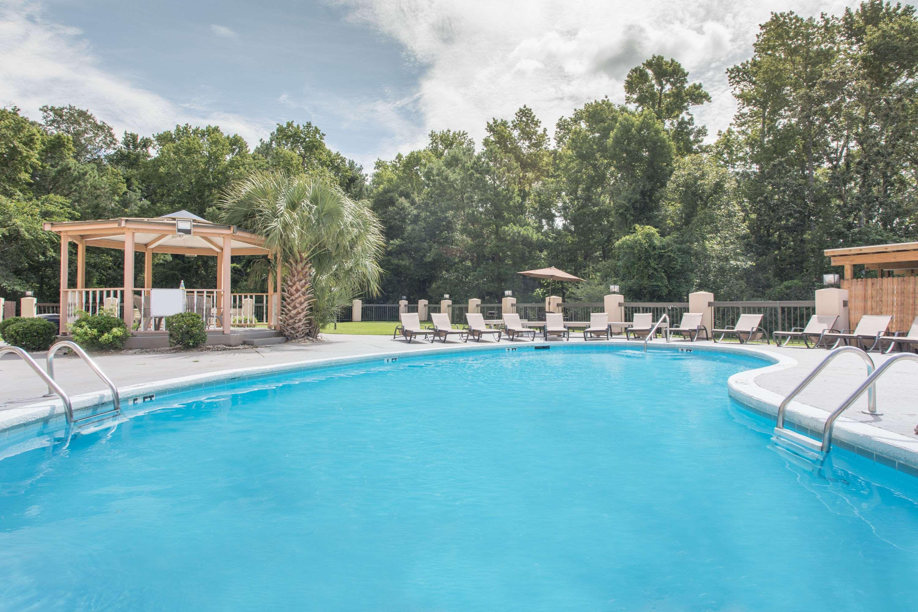 Days Inn By Wyndham Myrtle Beach Socastee Dış mekan fotoğraf