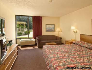 Days Inn By Wyndham Myrtle Beach Socastee Dış mekan fotoğraf